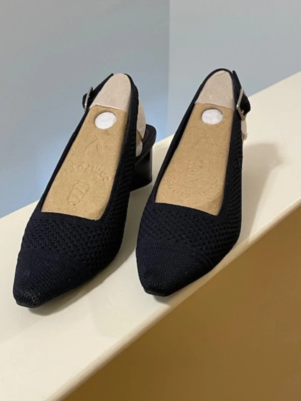 VIVAIA Leah Pro slingback - Size 5 - Navy